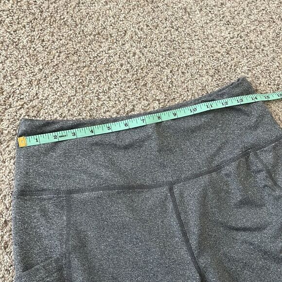 Gray Active Leggings - Picture 5 of 9